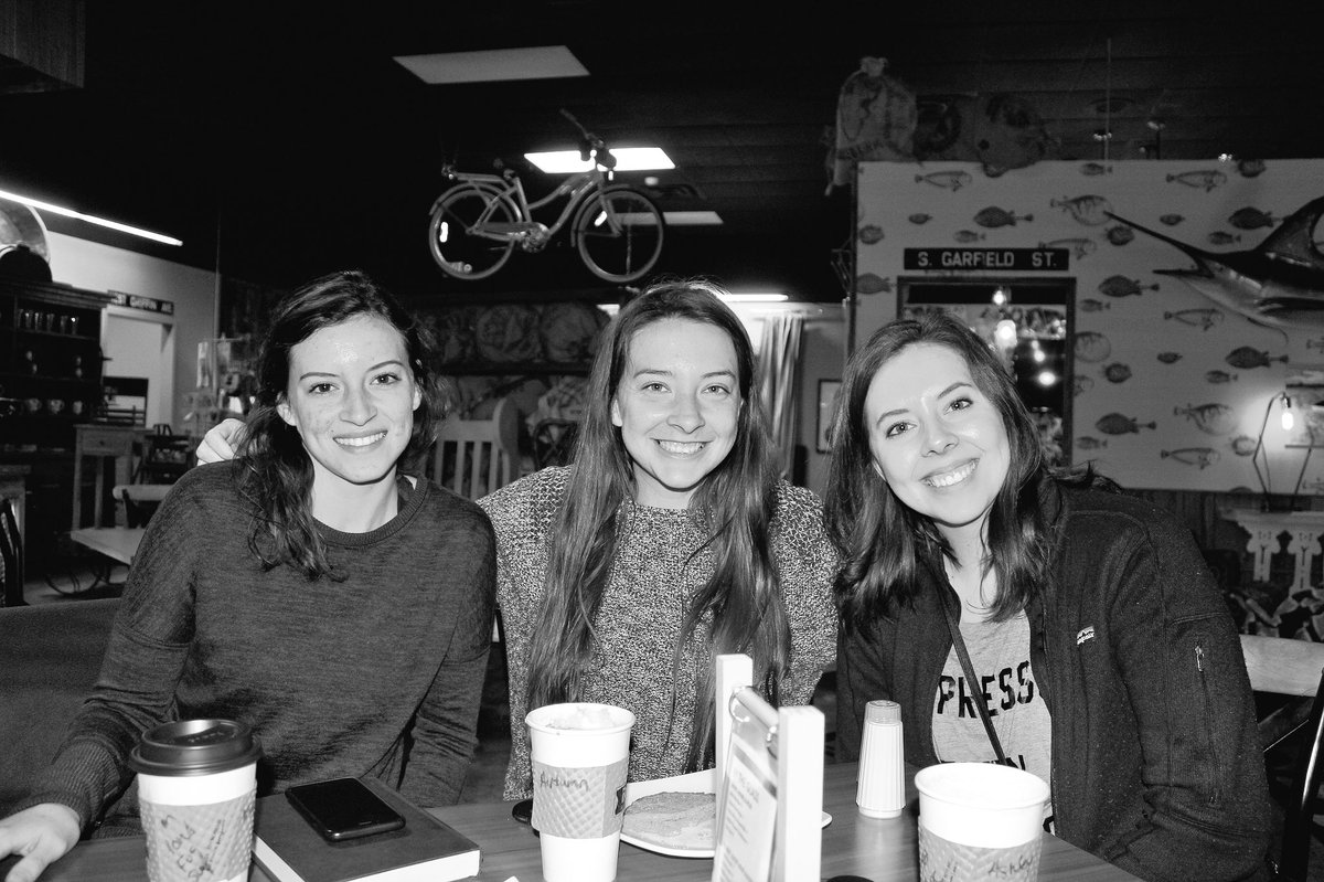 autumnmast's tweet photo. happy sibling day to all those mast sisters out there &amp; the only mast brother y'all rock https://t.co/93JykUoHZM
