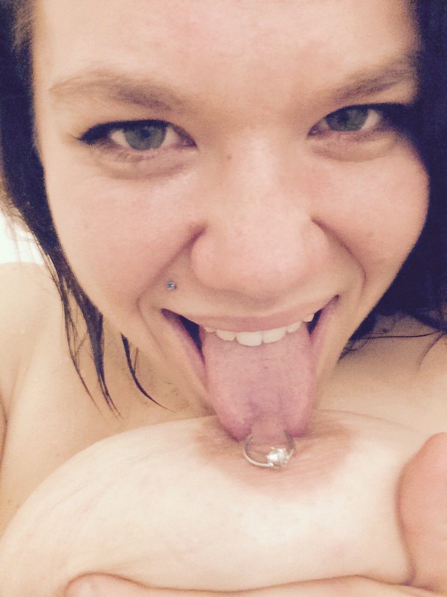 Curvaceouskay88's tweet photo. #cum #DDD #Boobs #allwoman https://t.co/6mHjzQC5ff