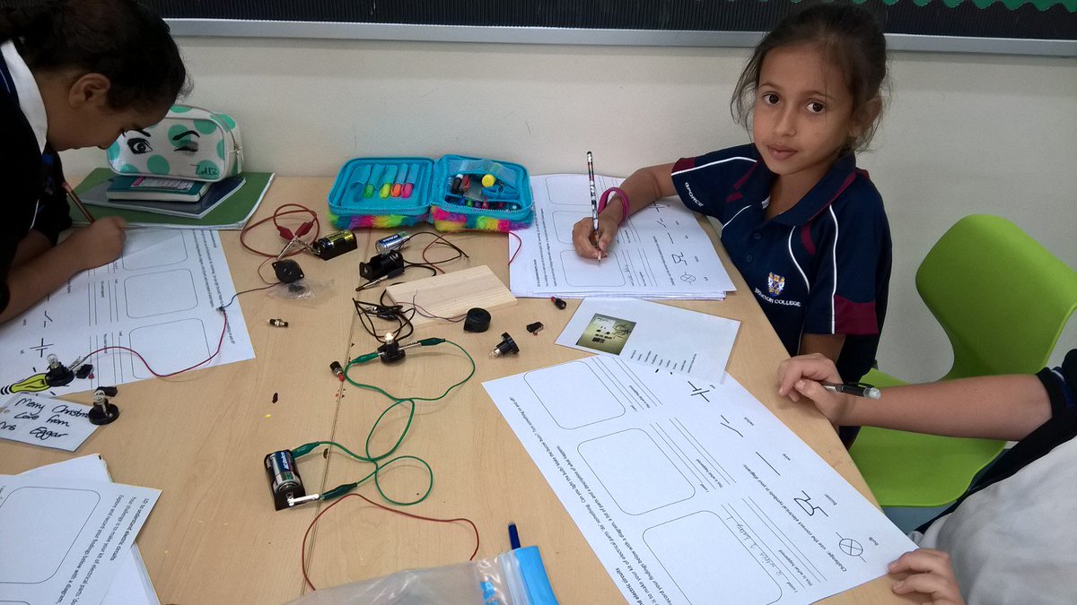 BCADyear4's tweet photo. Straight back into it #Y4Mara investigating how circuits works. Great excitement when the bulb lit up @BCADprepscience #teamBCAD #KS2Science https://t.co/9v5ymfGjPU