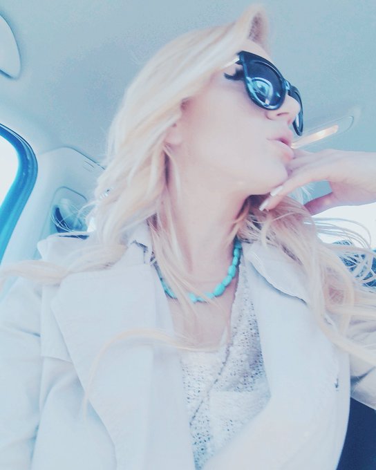 Mondays. https://t.co/JpkYprIvXJ<a href="/tag/rockywilson"class="tags"><span>#rockywilson</span></a>