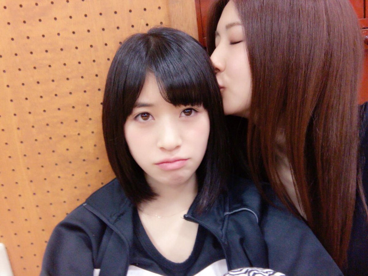 朝からリハしてるよ〜。ちゅーされた。いやだ。助けて。笑 #アプガ #春