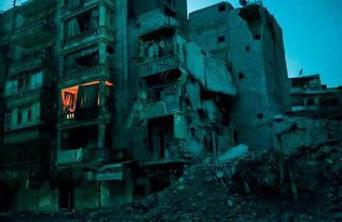 "الله دائماً هناك للمنكسرة قلوبهم، أولئك الذين يصرون أكثر على الحياة والمضي قدماً نحو النور."

#الاوفياء_للدعم