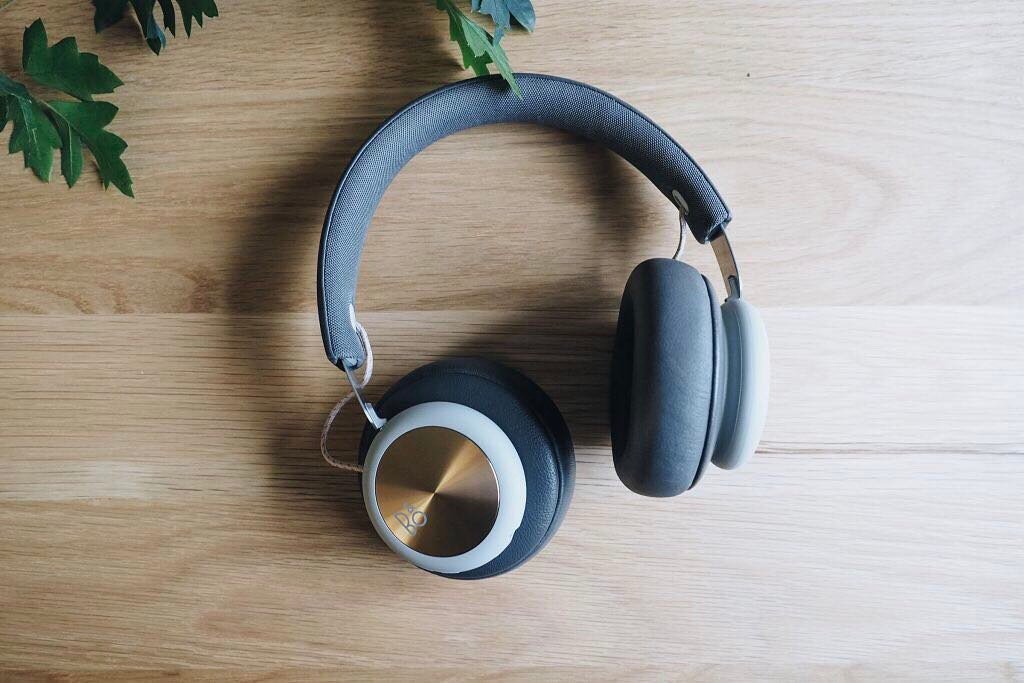 rushfaster (@rushfaster) on Twitter photo Understated elegance - Beoplay H4 Wireless Headphones #h4unfiltered <a href="/beoplay/">Berkehan OK, MD</a> @bangolufsenanz ift.tt/2ombIH7 #rushfaster #everyda… Understated elegance - Beoplay H4 Wireless Headphones #h4unfiltered <a href="/beoplay/">Berkehan OK, MD</a> @bangolufsenanz ift.tt/2ombIH7 #rushfaster #everyda…