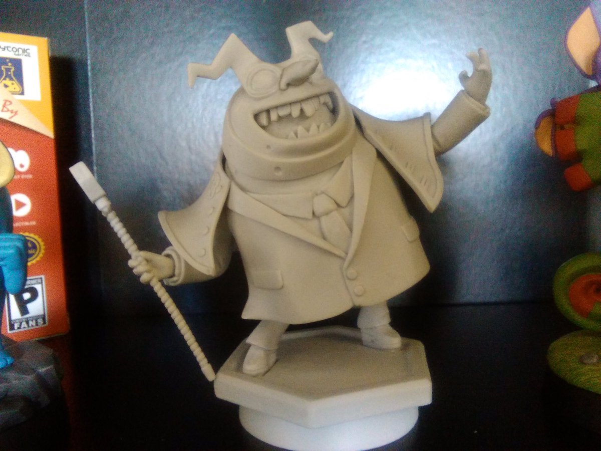 PlaytonicGames's tweet image. Our model employee, Damien Sparkes has presented the launch figures