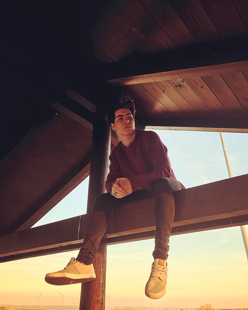 Cameron_fkk's tweet photo. Enamorado de ti 😍 https://t.co/lEYn9Z5U8m