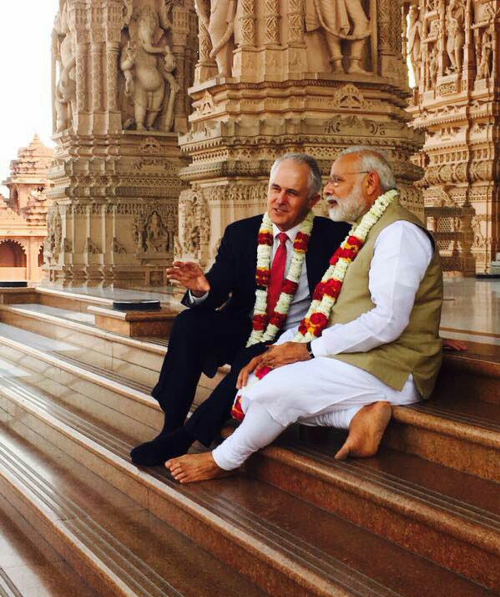 trijata7's tweet image. अब ये सामने वाला मंदिर किसका है ?🤔🤔🤔🤔
हनुमानजी का है अभी तो तुझसे बजरंग बाण भी पढवाऊंगा 
😁😁😁😁😁😁😁😁😁😂