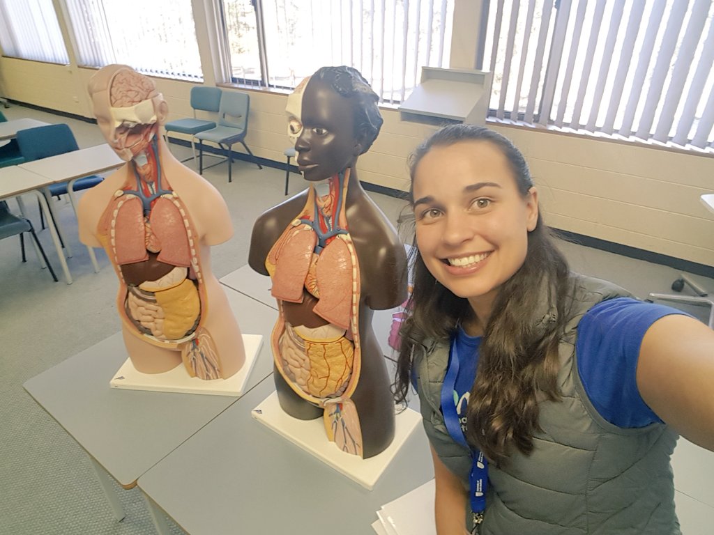 danni_dries's tweet photo. Such a great day with all the Indigenous highschool students from SA learning about #humanbody and health. #healthcareers #SolidStart2017 https://t.co/6npjoY4XRR