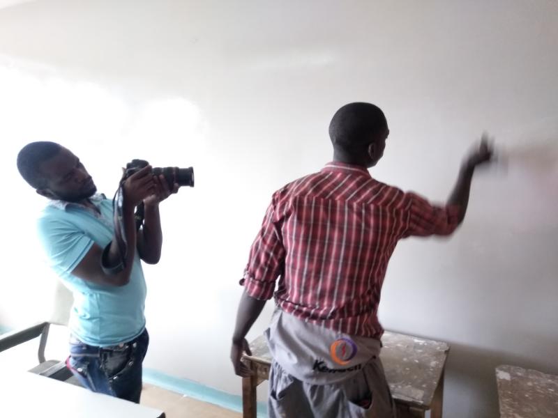 ymcakenya1's tweet photo. Kevin did his painting and designing course @YMCANTIKE @ymcanti and is turning his passion to career and business. Thanks 2 #CareerManenoz https://t.co/NvGMOSsi7c