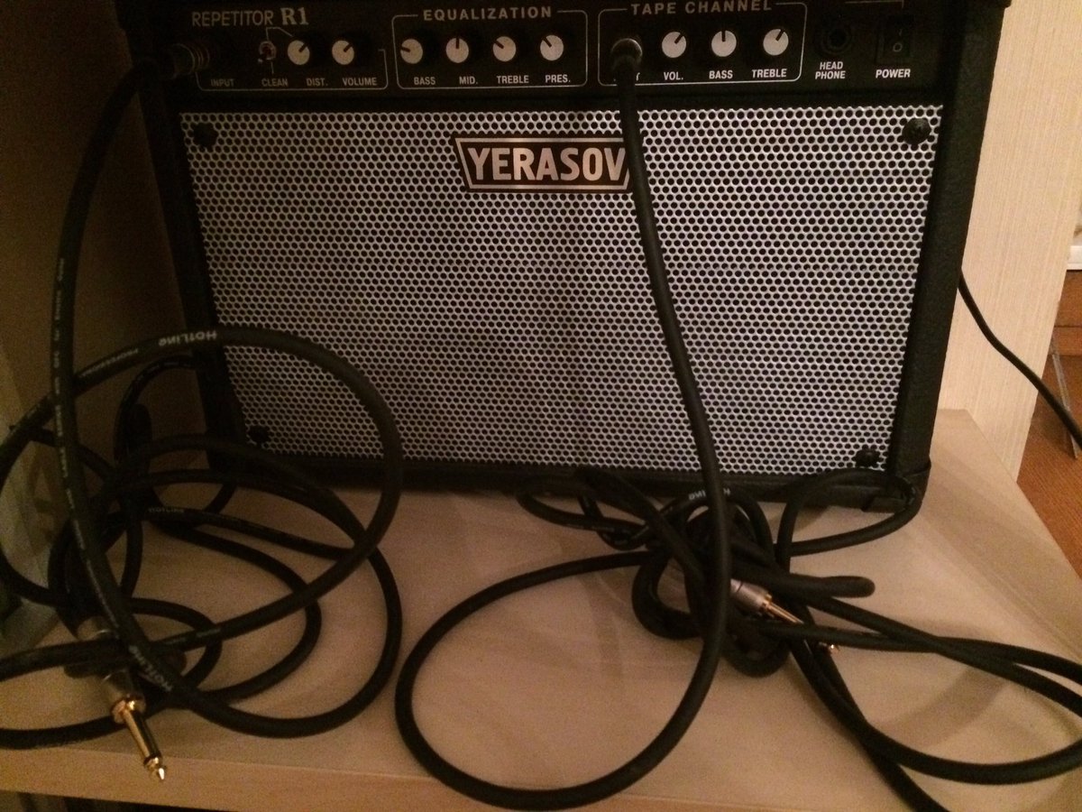 AcSlJlLPMmPrMCP's tweet image. Тут есть люди, которые шарят в таком комбике? #ПеченюшкаФолловитКаждого