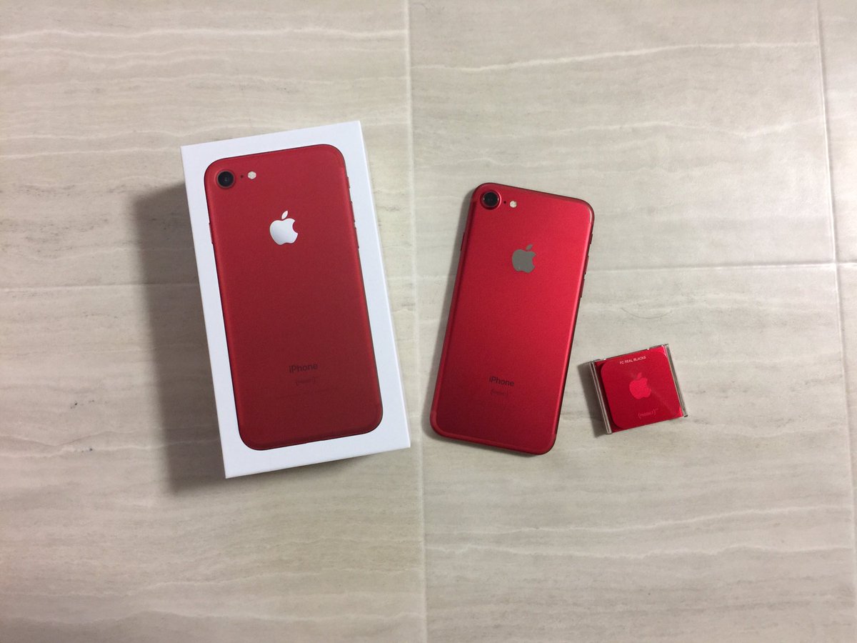 fcrealblacks's tweet photo. 遂に手にした(o'∀')ノ
カバーつけれんし…
#iPhone7
#iPhone7赤
#iPhoneproductred
#productred
#ipodnano https://t.co/G6yX6TMzFZ