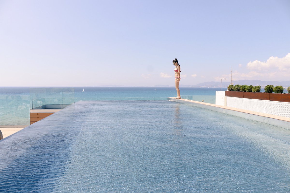 Disfruta sin límites en <a href="/IBEROSTAR/">Iberostar</a> 💙#iberostarplayadepalma #iberostarmallorca #iberostar #holidays #relax #enjoy