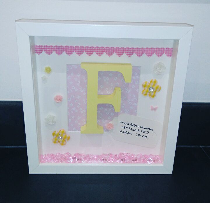 CraftsByBecks's tweet image. etsy.com/uk/listing/509… #personalisedframe #initialframe #letterframe #girlsnursery #girlsroom #girlsbedroom #decor #babygirlgift #newborn