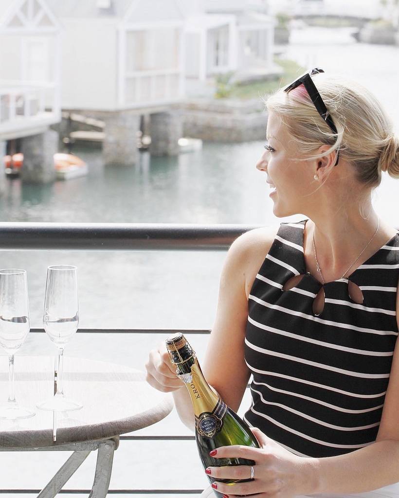 Thesen Island; sitting pretty.
____________________________

#wherejosiegoes
#krone
#thesenisland
#celebration
#ch… ift.tt/2nZX9aa