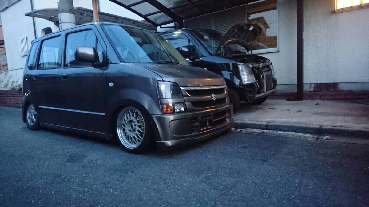 かずし Mh21黒 前期4wd 5速mt 部品取り Mh21茶 後期2wd 5速mt オールペン 車高調 アクスル エアクリ 素ガラス 別で後期の内装1式 シートレール左右 その他 全てセットで引き上げてくれる人いないかな W 万は高い T Co Te6yhhaziw