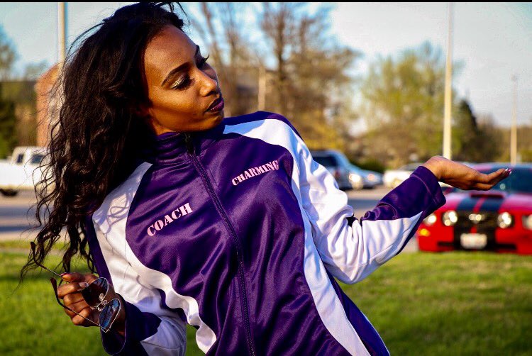 Shi_Charming's tweet image. 💁🏽 unbothered ... &amp;amp; Boss'd up 🍀