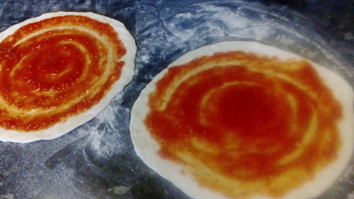 Yum Yum! from now on <a href="/Amberley/">amberley</a> different toppings for your pizza, more choice = more happiness.. 😀