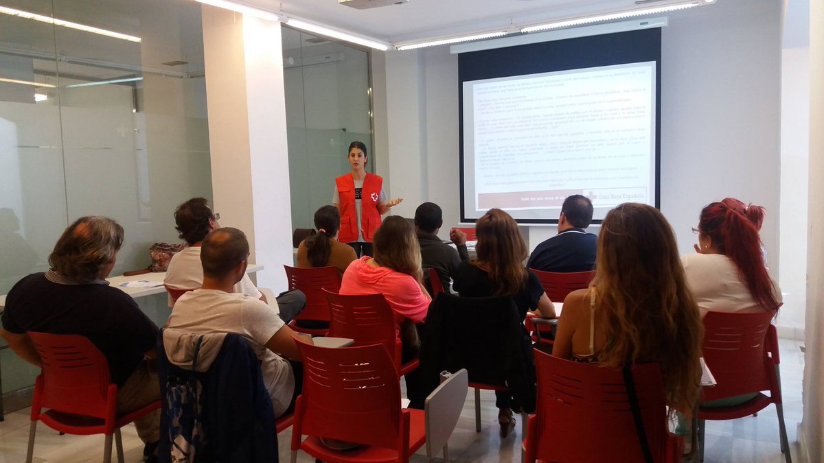 .@En_realidad_CR @CREAndalucia <a href="/diariodelpuerto/">Diario del Puerto</a> <a href="/GuiaElPuerto/">Guía de El Puerto</a> <a href="/vivaelpuerto/">Viva El Puerto</a> @ondaluzbahia <a href="/EMFO_CADIZ/">EMFOCA Empleo Cádiz</a> @Cadiz_Empleo <a href="/ceccadiz/">CEC</a> <a href="/CruzRojaEsp/">Cruz Roja Española</a> +de100 personas de #ElPuerto han recibido orientación en nuestro #PlandeEmpleo, con cursos y prácticas en empresas. 32 lograron un #empleo