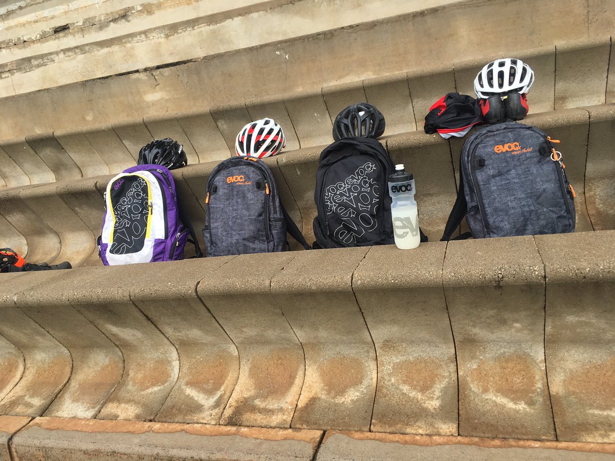 EVOCSports_SA's tweet photo. Evoc backpacks making training sessions extra convenient! https://t.co/BBxrk1heAM