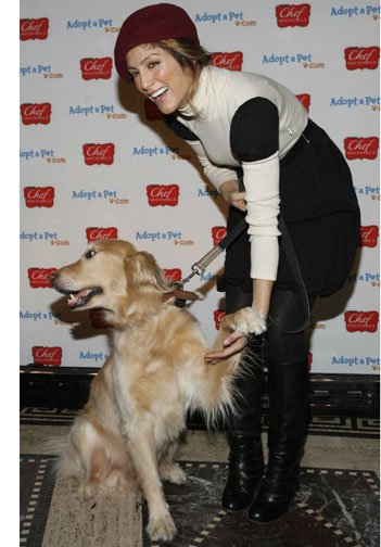 HAPPY BIRTHDAY 

Jennifer Esposito 