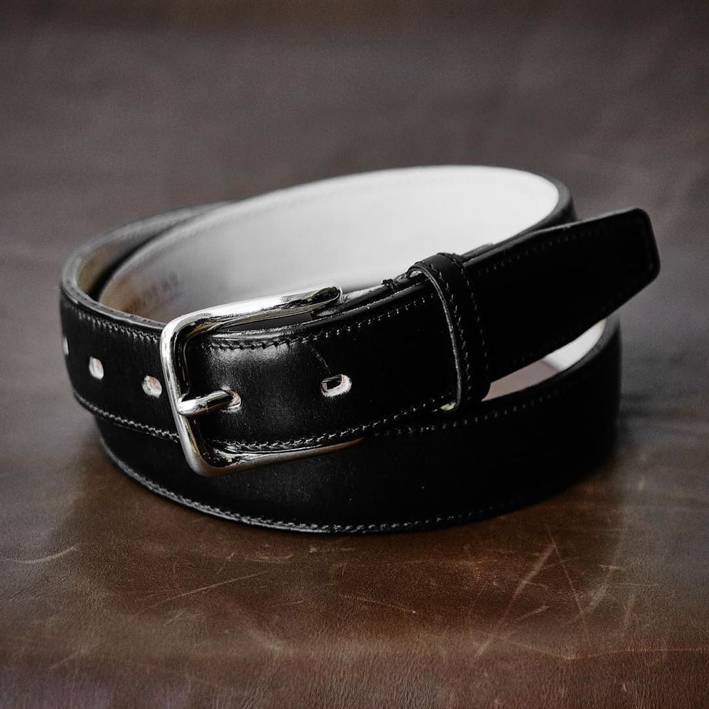 British Made スーツやジャケパンにフィットするグレンロイヤルの定番ハーネスブライドルベルト British Made Storiesofbritishlife Glenroyal 英国 スコットランド イギリス レザー グレンロイヤル ハンドメイド ベルト クラフツ T