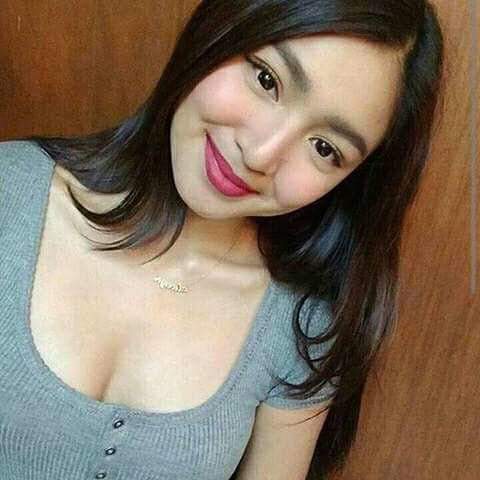 JadinePH2's tweet photo. Nadine Lustre Everyone! 😍😍😍
Share this if you love her to the Moon and Back. 😘💕👼💋 @hellobangsie @JayeHanash https://t.co/d7Pt29mpx9