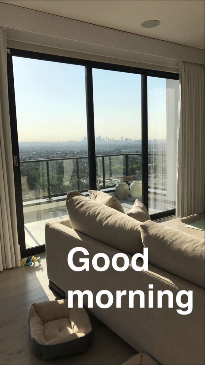 LovaticNice's tweet photo. #DemiLovato https://t.co/Czd8xBJ680