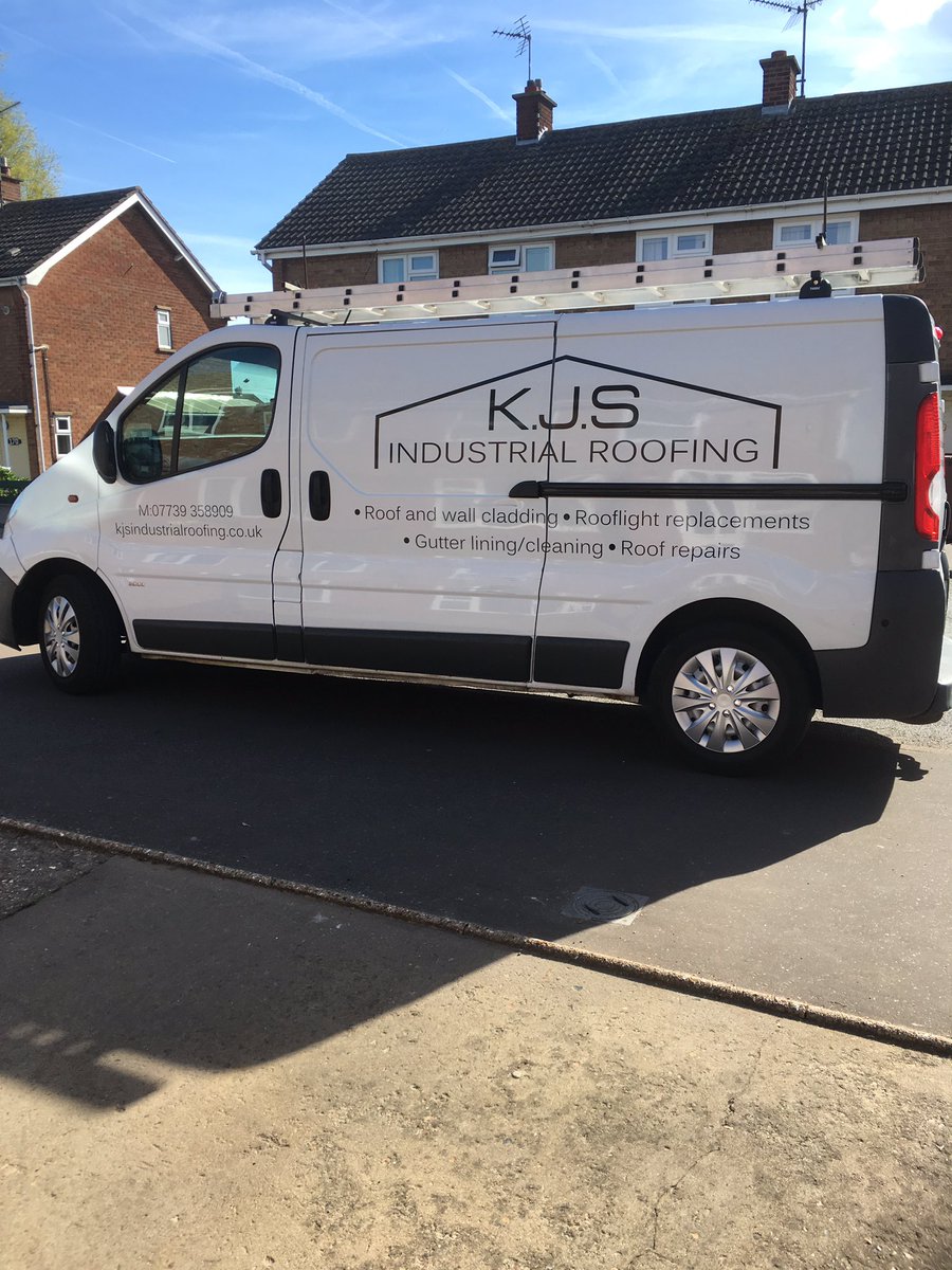 kjsindustrial's tweet photo. Van sign written today thanks to mr signs kings lynn 😀😀 https://t.co/qgMCRRovZd
