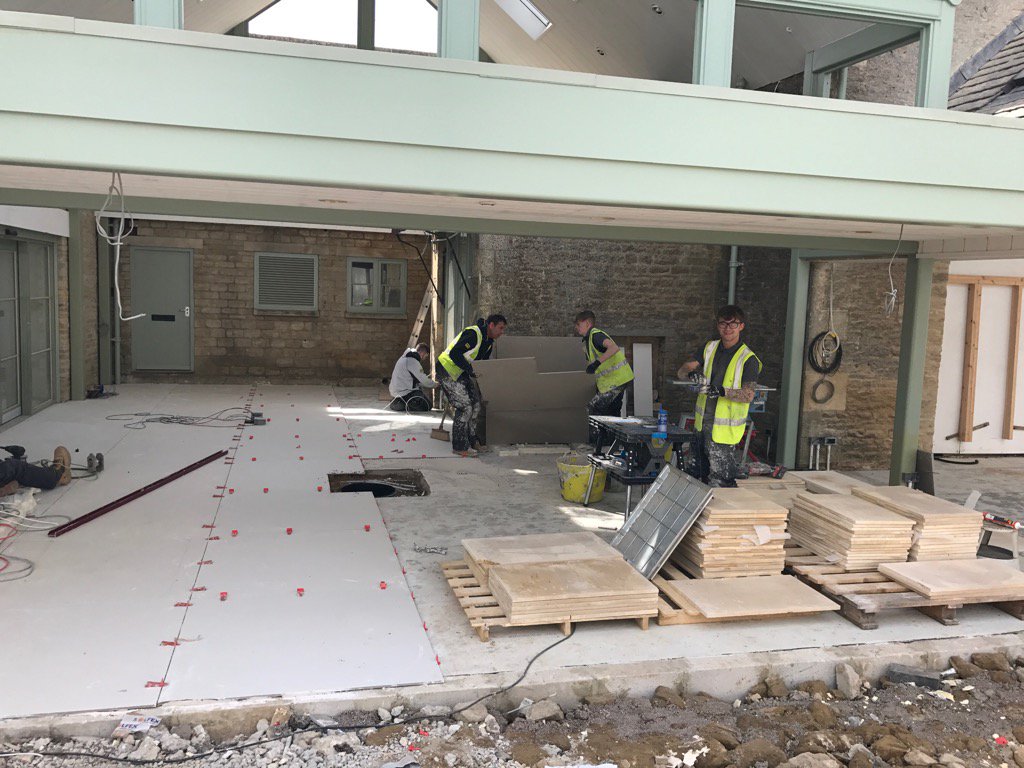 derbytiling's tweet photo. Installing  more 1200x1200mm porcelain this week in the beautiful cotswolds #derbytiling @KerakollUK #tenaflex 👍🏼 https://t.co/XrBRETqqnM