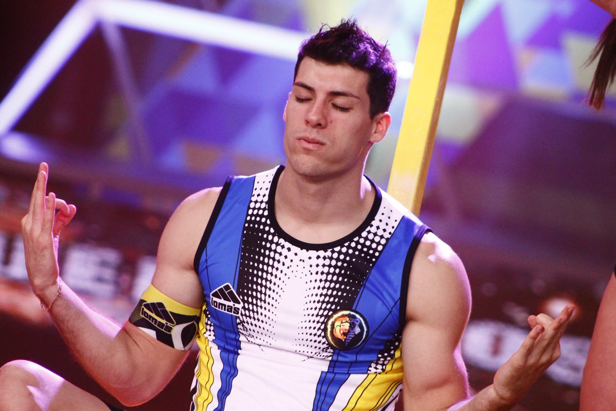andrea4095's tweet photo. 😪despierta..depiertaaaa!!!A levantarse churro @PatoParodiC 😜😘💪Eres dueño de tu destino,por eso,nadie está en tu vida por casualidad 😊😊 https://t.co/ZUyJbbqqCc