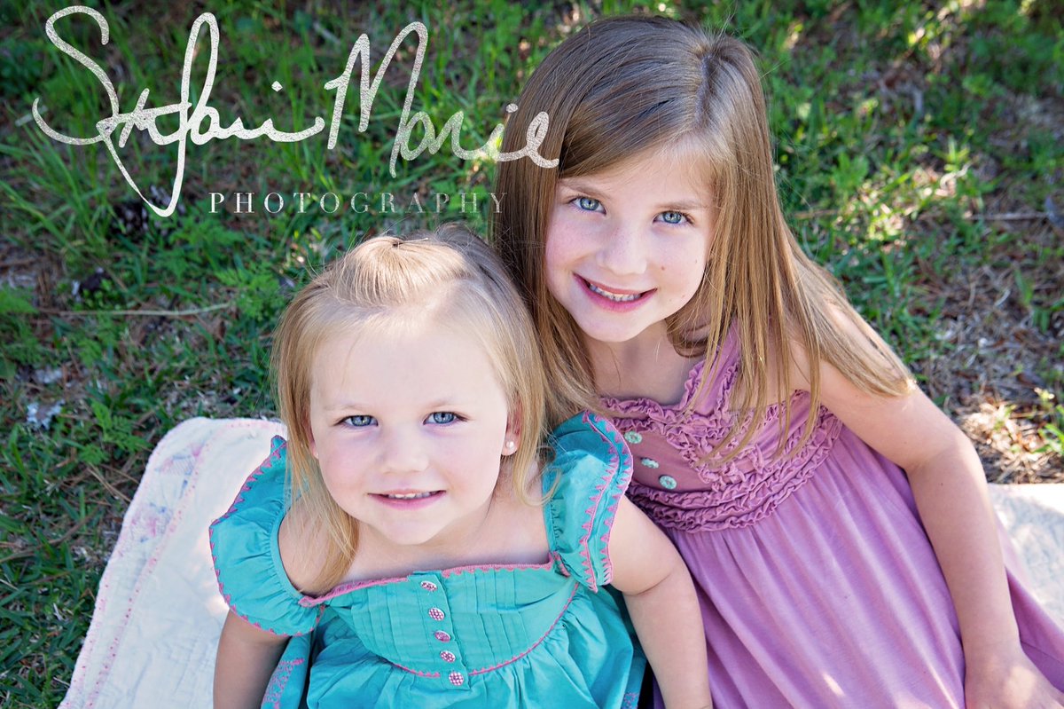 Loved shooting this two sisters. #stefanimariephotography #alabamaphotographer #