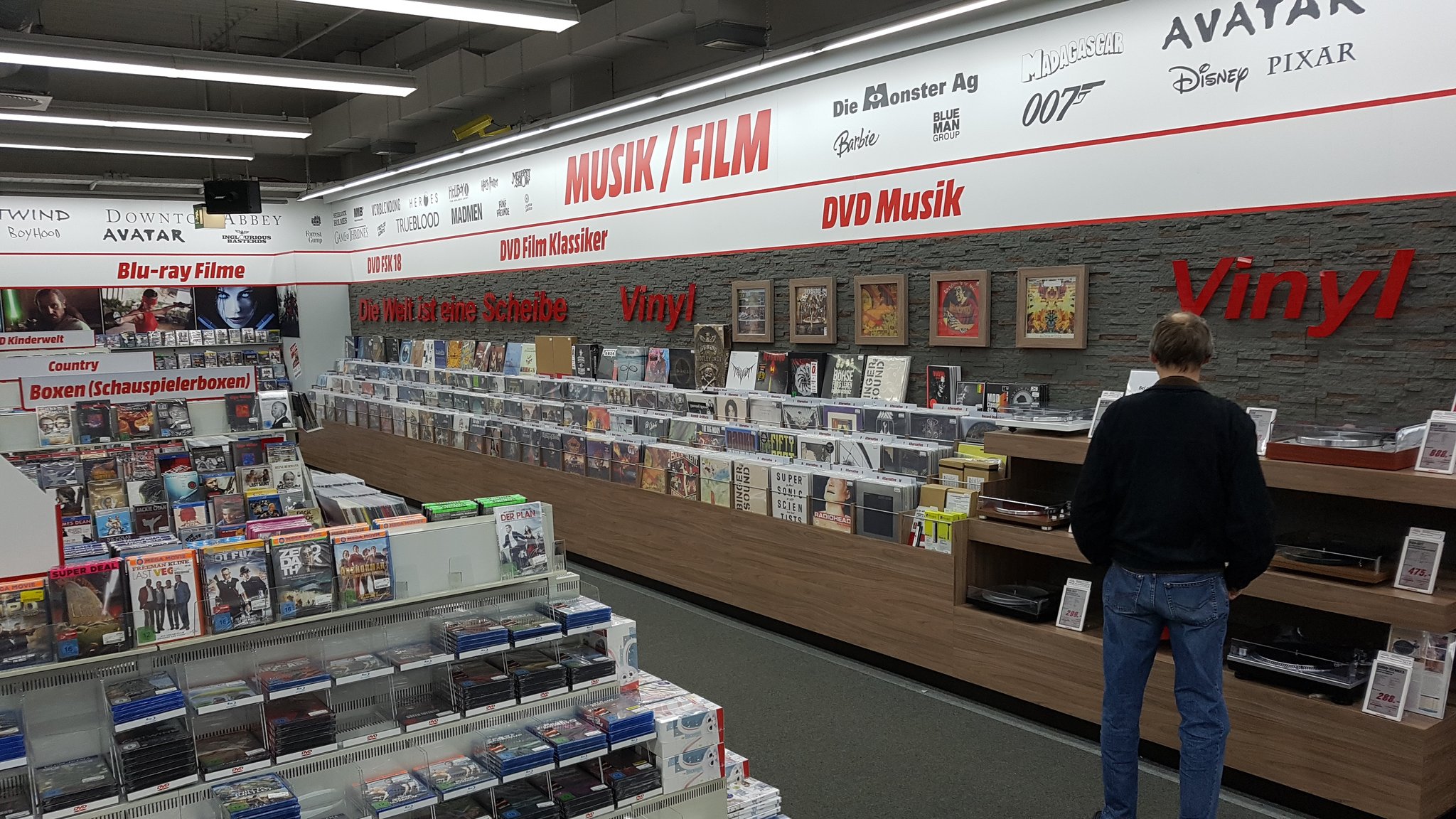 fad hule Panorama Media Markt Porta on Twitter: "Ab heute , grösste Vinyl Abteilung in der  Region 😊😊😊 https://t.co/g9nKW3rPkq" / Twitter