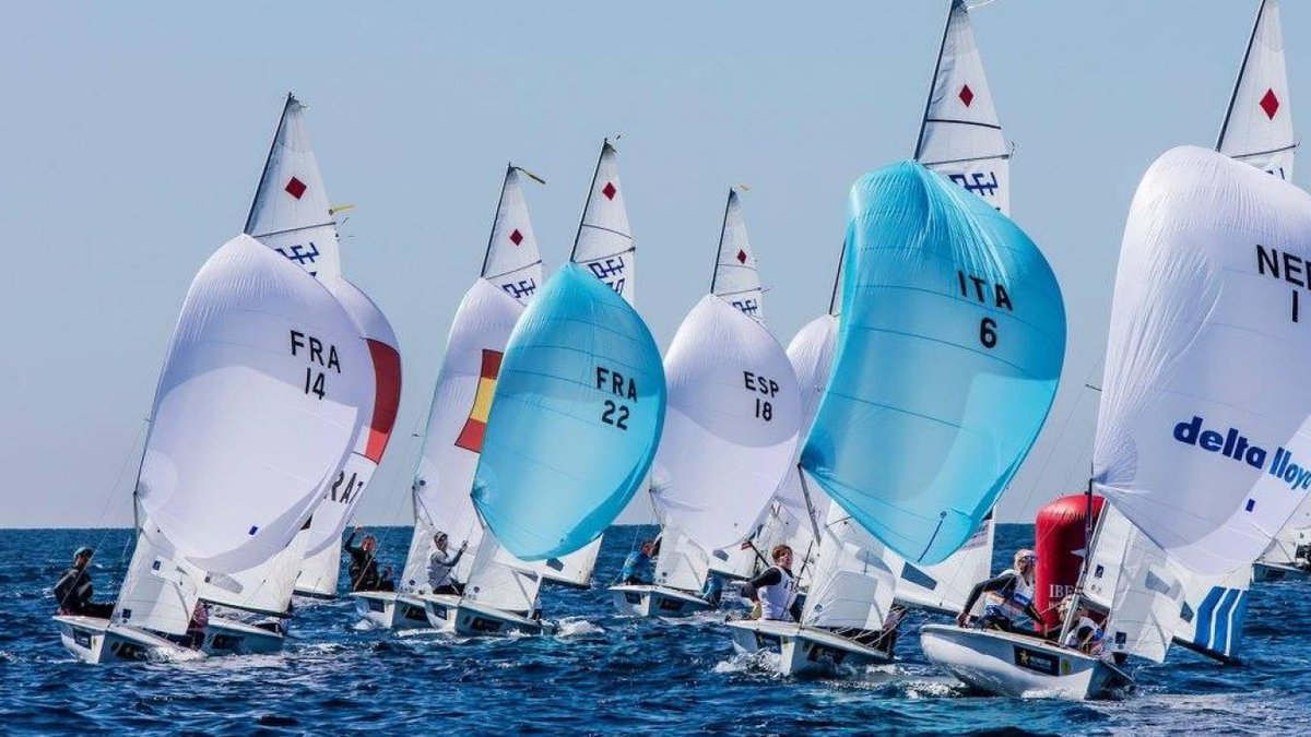 Jennifer Poret et Camille Hautefaye (#voile n°14), ont parfaitement lancé leur saison de 470. lest-eclair.fr/20458/article/…