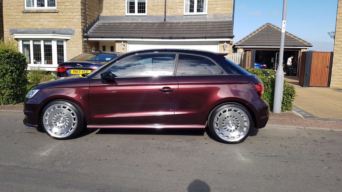 jonsanderstd's tweet image. Photoshop vs Actual!! There is little use for my imagination any more! #DUB @SamSanders54