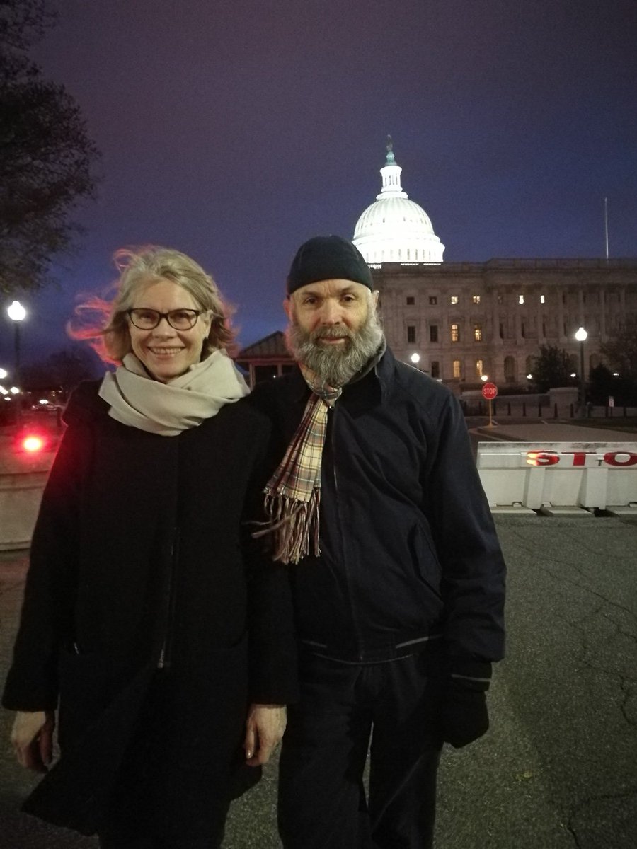 Fra Washington D.C., hvor Beate Øhre og Rolf P. Halvorsen fra @NBHP for litt siden besøkte universitetet <a href="/GallaudetU/">Gallaudet University</a> #tegnspråk God påske!