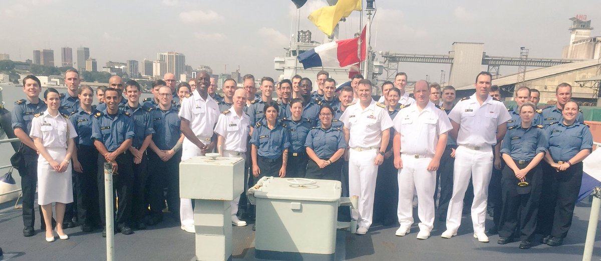 Comd_RCN's tweet photo. Had opportunity 2 speak w/ crew of Summerside &amp; Moncton who r making a difference in W. Africa. Leadership &amp; professionalism was exceptional https://t.co/nHeXK2EpAb