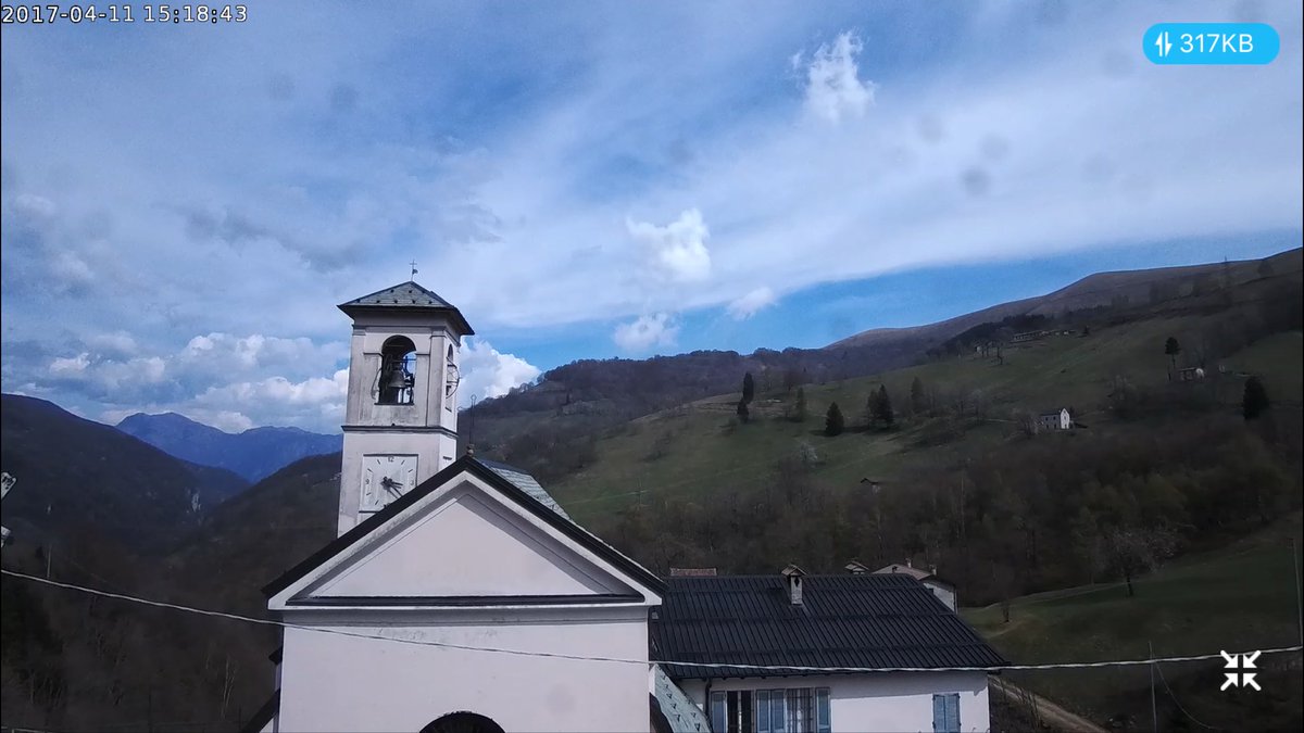 Morteronemeteo's tweet photo. Bel tempo su @LaValsassina, qualche nuvola ma pressione alta su #Morterone il sole splende @MadMadella https://t.co/X81Yf4OJMM