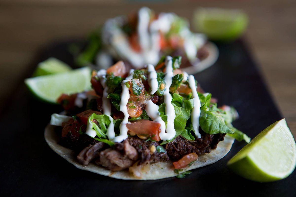 Tuesday = Tacosday. 50% off on all tacos from 18:00. Enough said. Vamos!