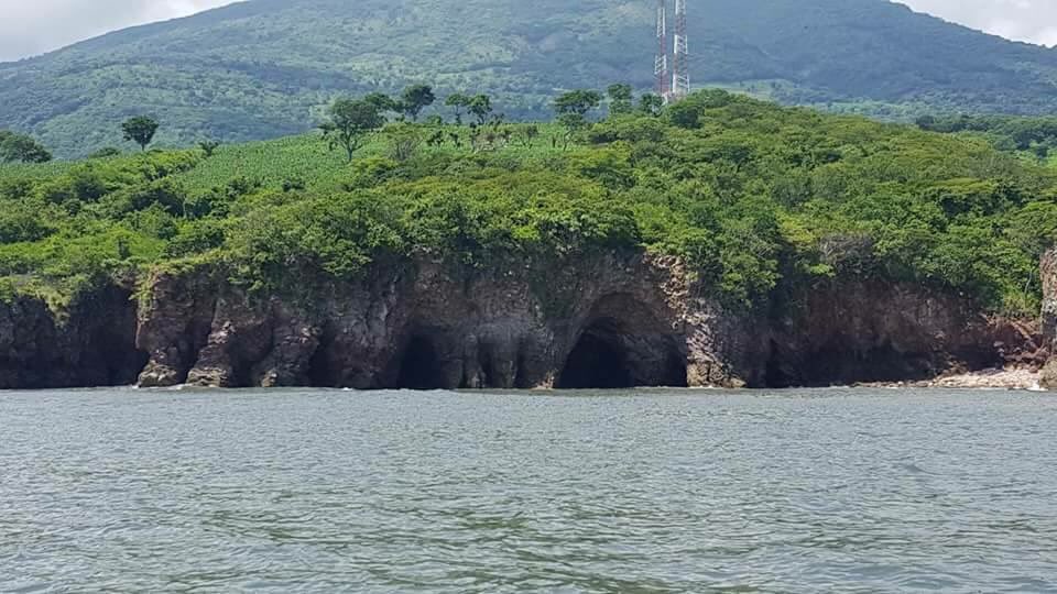 delfinestour's tweet photo. Respiraderos de el #VolcandeConchagua #GolfodeFonseca #Tourdeislas #ElSalvador https://t.co/2IZH3FTgxt