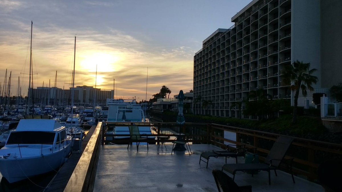 Agile_PC's tweet image. #sgcal #sgcalpic Ready for another amazing day with awesome agilists at #sgcal - crowd.cc/s/JzZ2