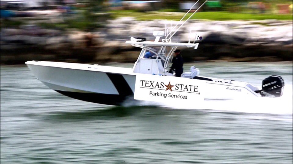 johnraemund's tweet photo. TXST Parking Services still out there like https://t.co/rYPCM18Loa