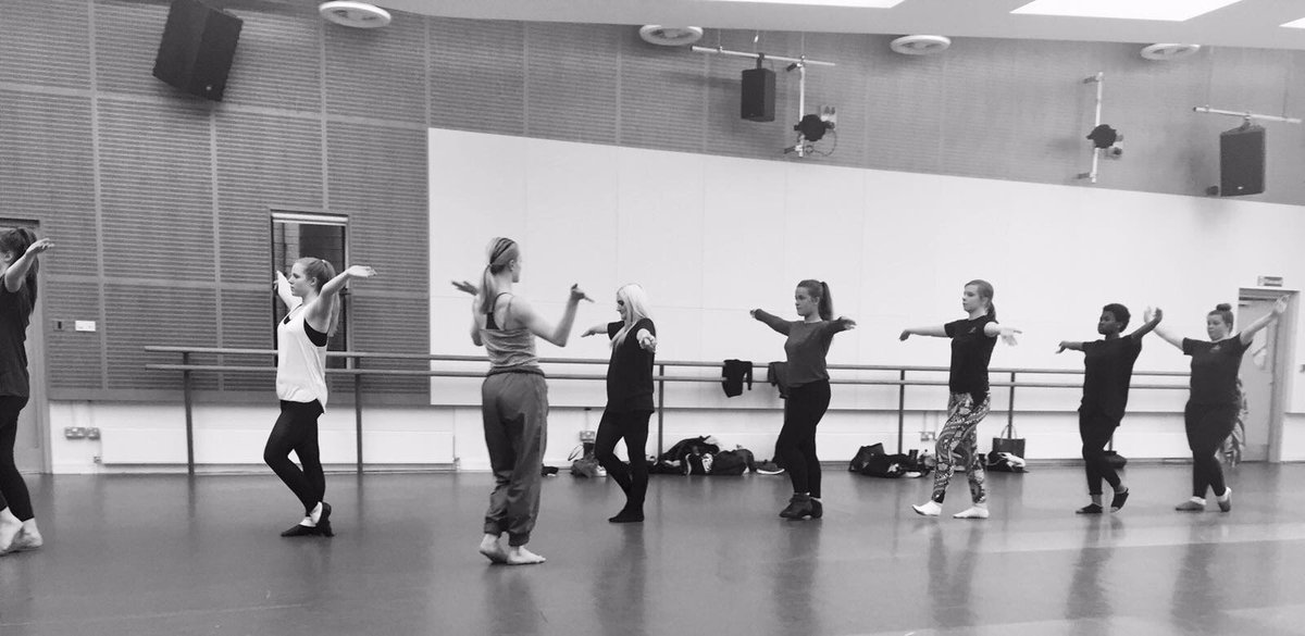 BRB_Learning's tweet photo. Thank you to wonderful @shelleyevahaden for a great dance session with Birmingham Royal Ballet Ambassadors! We had so much fun! x https://t.co/ASXtN1GPSu