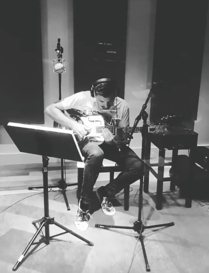 LoloChecheArg's tweet photo. La magia está en el aire!!! @Loloalvarez911 @pabloalboran https://t.co/z793SVccVT