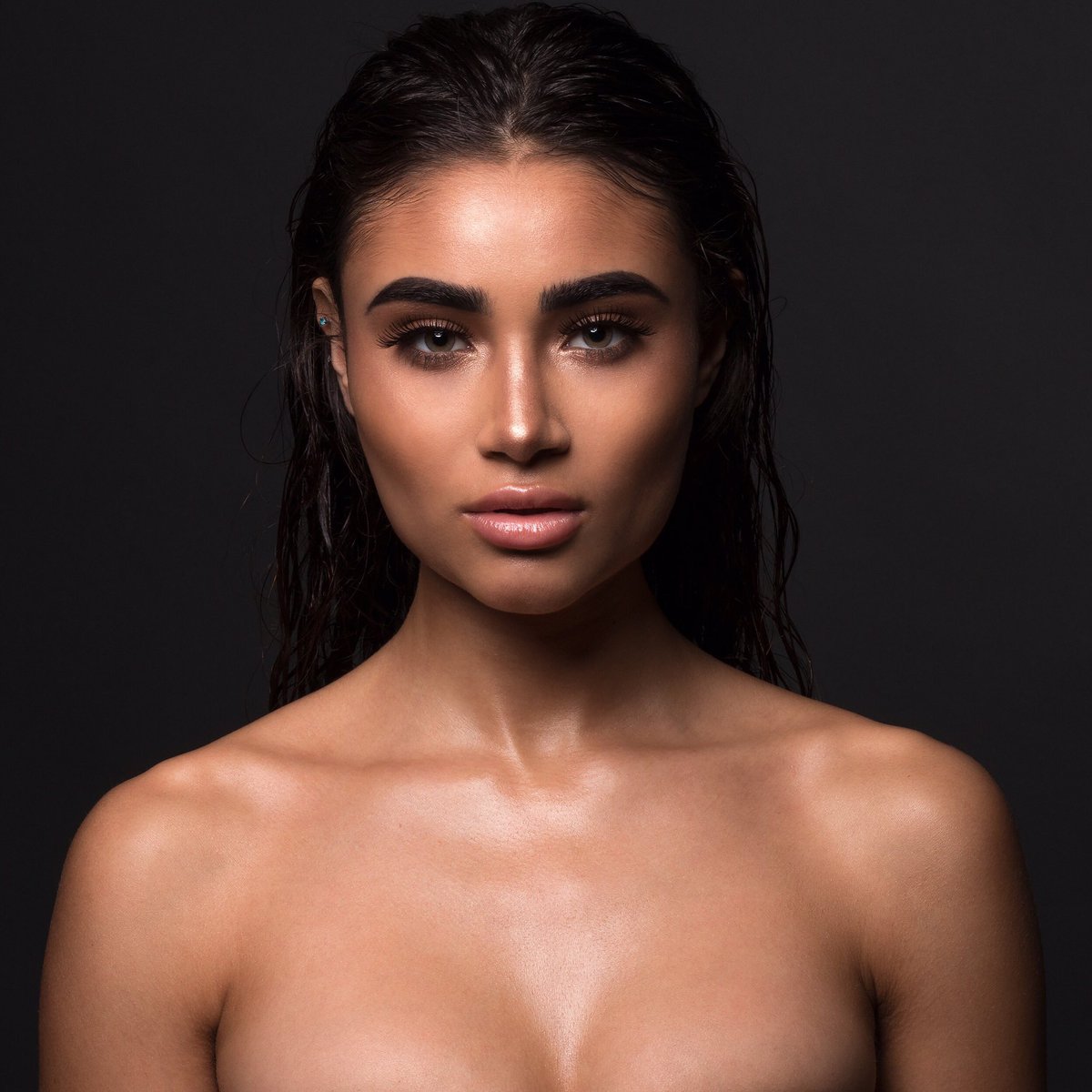 lois_chitt's tweet image. imagine being this fit