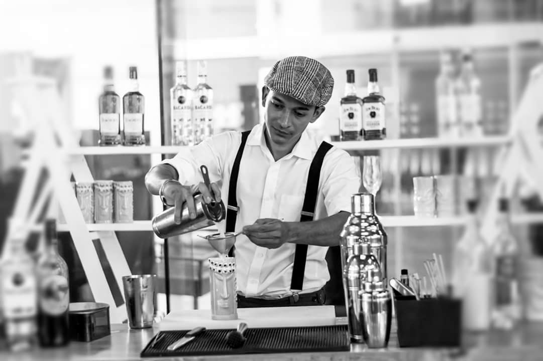 Pankajdogra29's tweet photo. #HyattBarTeam #Inspiring #Cocktailworld #Homegrownherbs #concoctions #EventsatHyatt @HyattRegencyMum https://t.co/0GUXOFWRWK