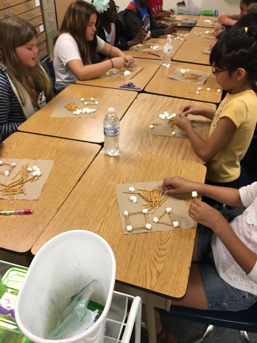 MsWetzel2016's tweet photo. Exploring polygons today! Do you know what makes a figure a polygon? https://t.co/ZqWLfjRoTF