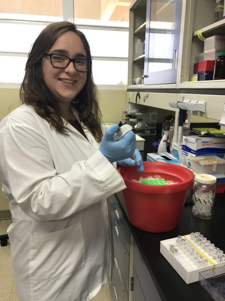 #OrgulloUPR Estudiante del RUM pionera en programa combinado entre Ciencias Médicas y <a href="/Yale/">Yale University</a> 
upr.edu/estudiante-del…