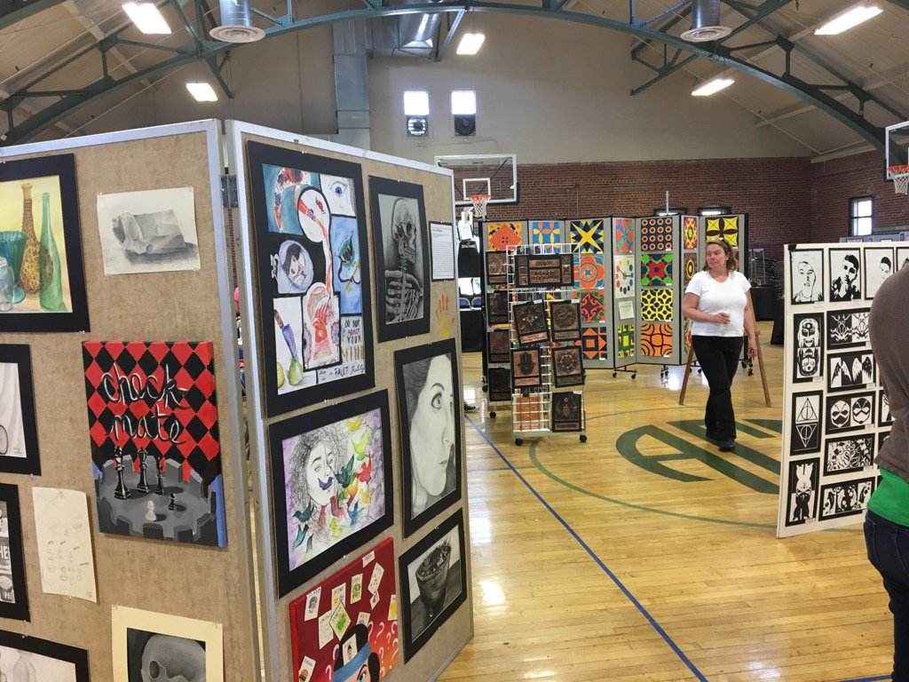SuptSmithWPS's tweet photo. Don't miss WPS Art Show, 6pm Civic Center. Phenomenal. https://t.co/4di10p4JBZ