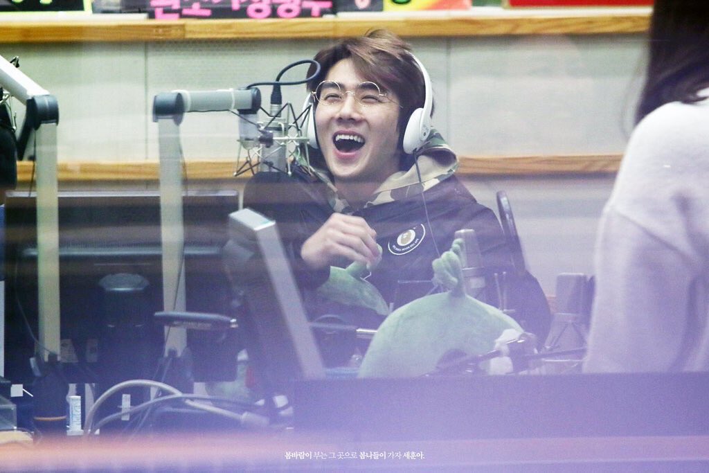 ohsebunx's tweet photo. 세후니 이렇게 항상 웃었으면 좋겠다 💓 평생 행복하자 ~ 알았지 ? ❤️

#HappySehunDay #세훈아생일축하해 https://t.co/wrBJrgUarz