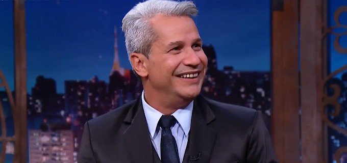 Do <a href="/DanielKastro/">Daniel Castro</a>: Após demissão, apresentador tem aumento: 'Chutar pau da barraca é preciso' bit.ly/2p1MLUh