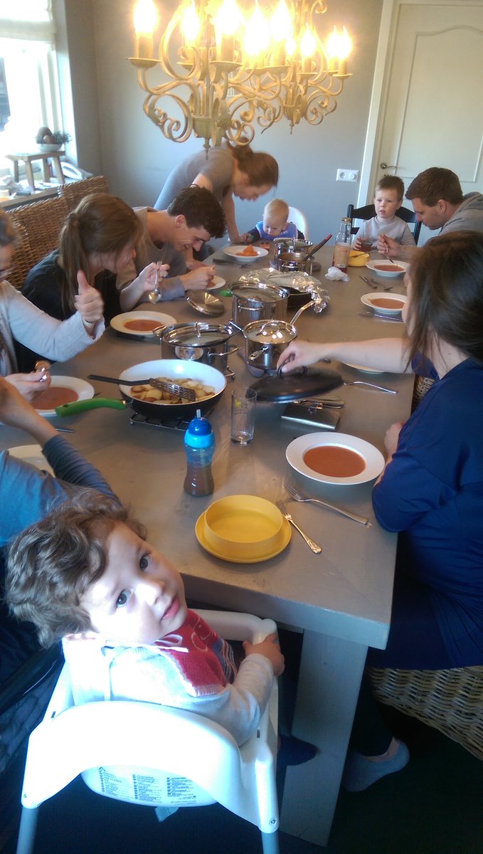 Bedankt @RaboWestBetuwe  voor het restant van de soep van #verspillingsfabriek die over was van het #LadysEvent! #dubbelhergebruikt